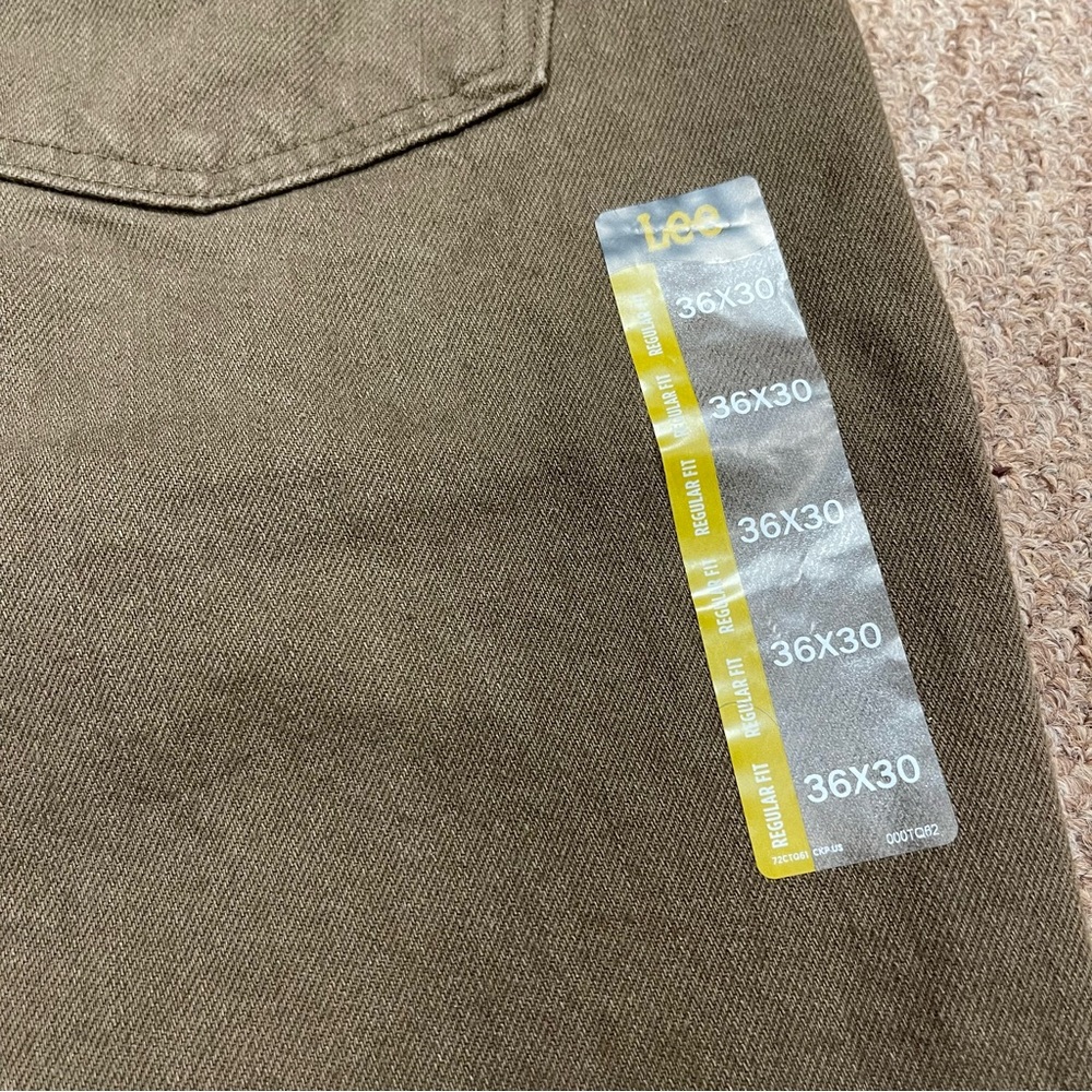Lee 👖 - Picture 4 of 6